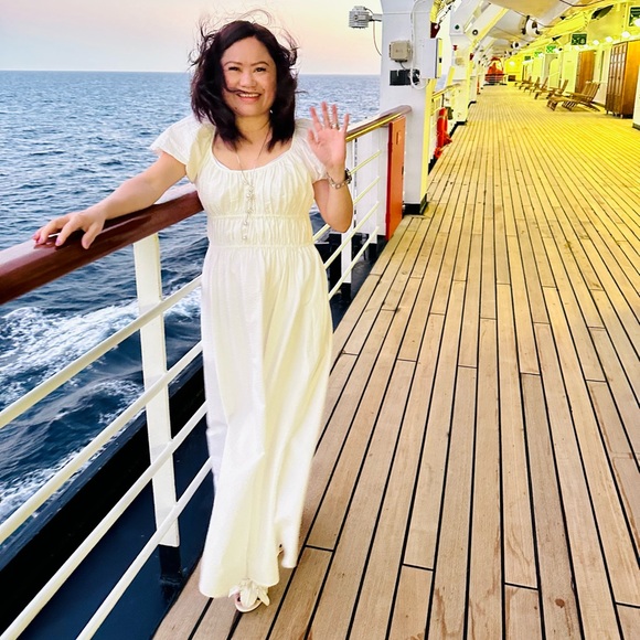 Meet your Posher, Mae - Picture 3 of 10